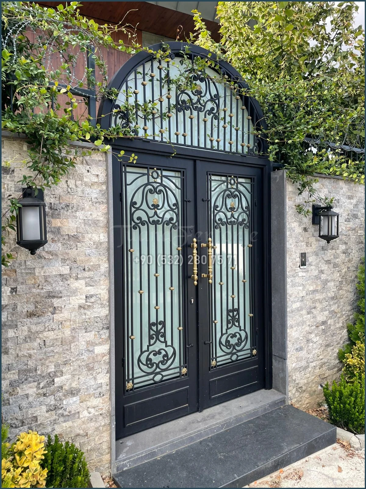 Bahçe Kapısı Renk Seçimi – Cepheyle Uyumlu Trend Fikirler